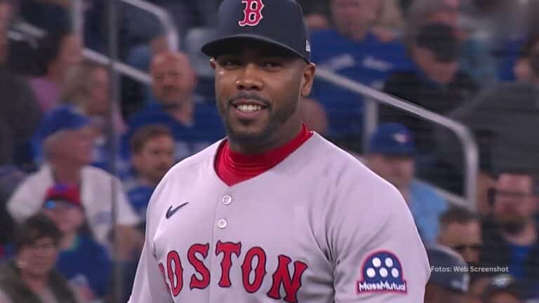 Aroldis Chapman gana premio relevista del año 2025