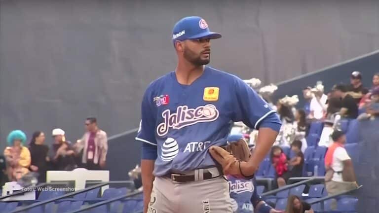 Elian Leyva volverá a la pelota invernal en República Dominicana donde logró balance positivo en 2024.