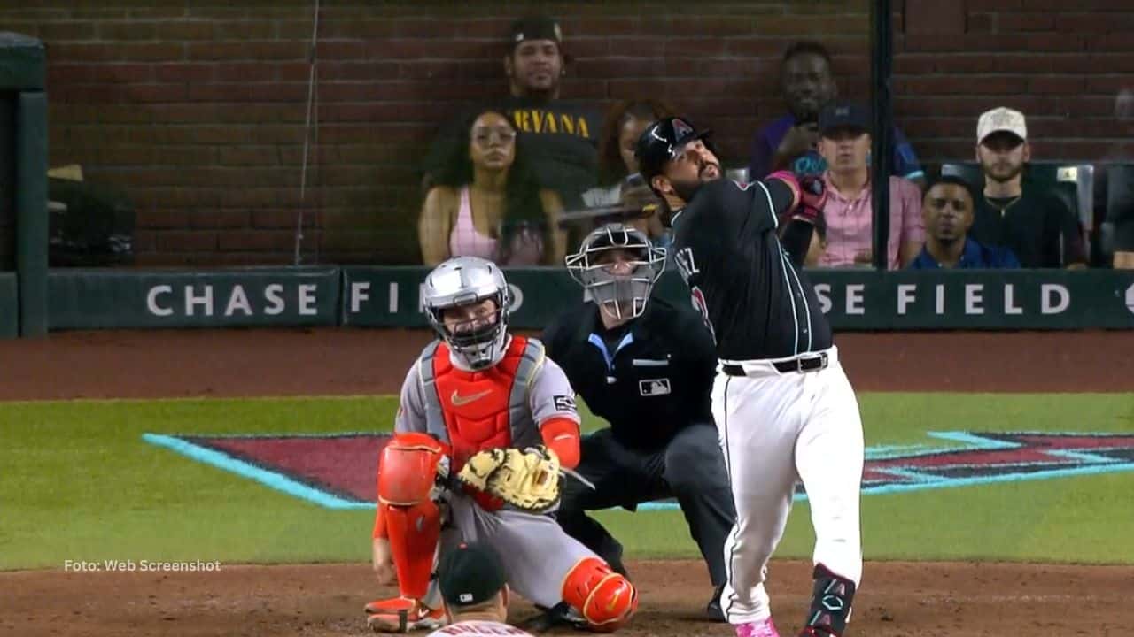 Eugenio Suárez llega a 69 impulsadas en 2025 y empata en el segundo puesto entre los máximos empujadores de la MLB.