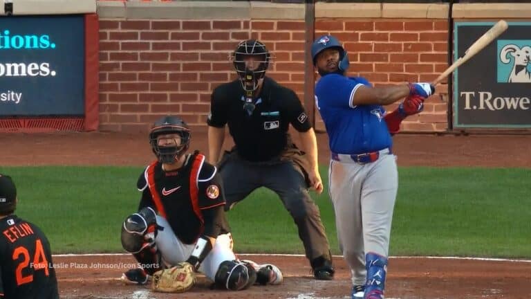 El pelotero dominicano Vladimir Guerrero Jr. batea para .467 en los últimos siete juegos.