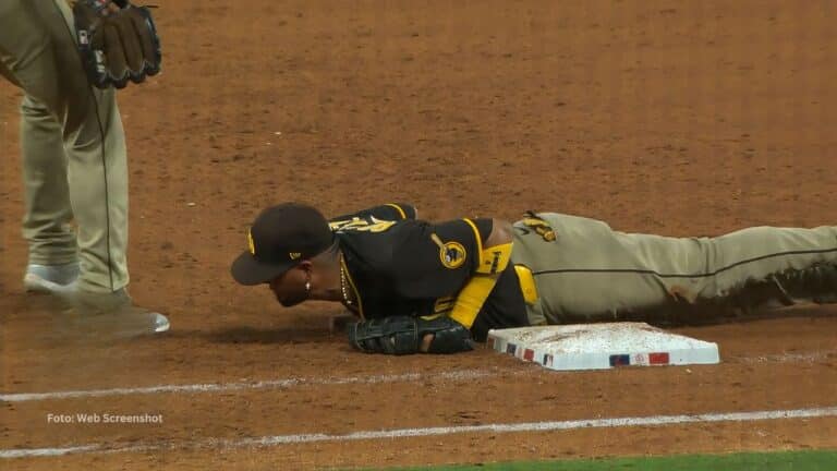 Luis Arráez obsequió lo que podría considerarse la jugada defensiva del compromiso.