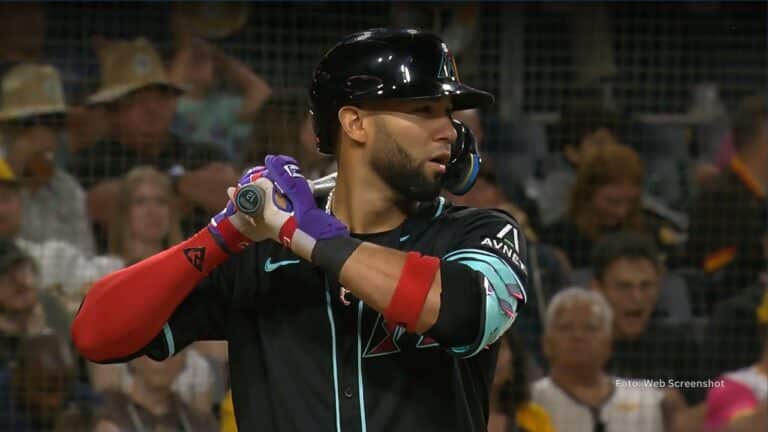 Lourdes Gurriel Jr. suma su quinto partido consecutivo con al menos una carrera empujada.
