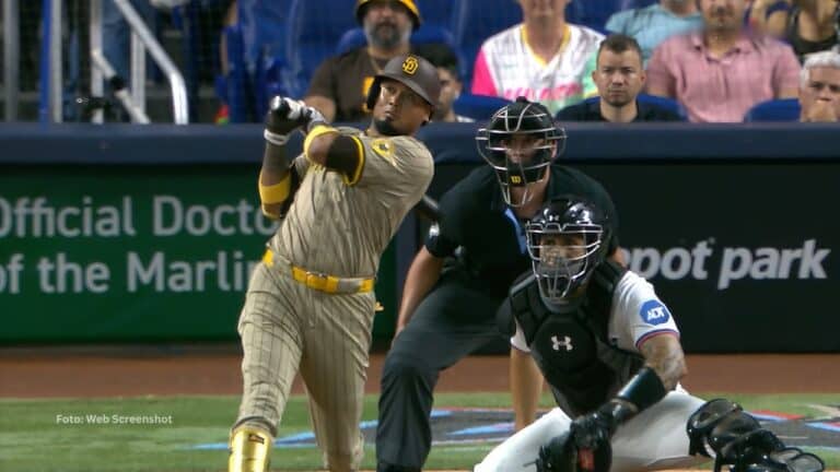 Luis Arráez ha logrado tres títulos de bateo consecutivos y va por su tercera campaña al hilo de 200 o más hits.