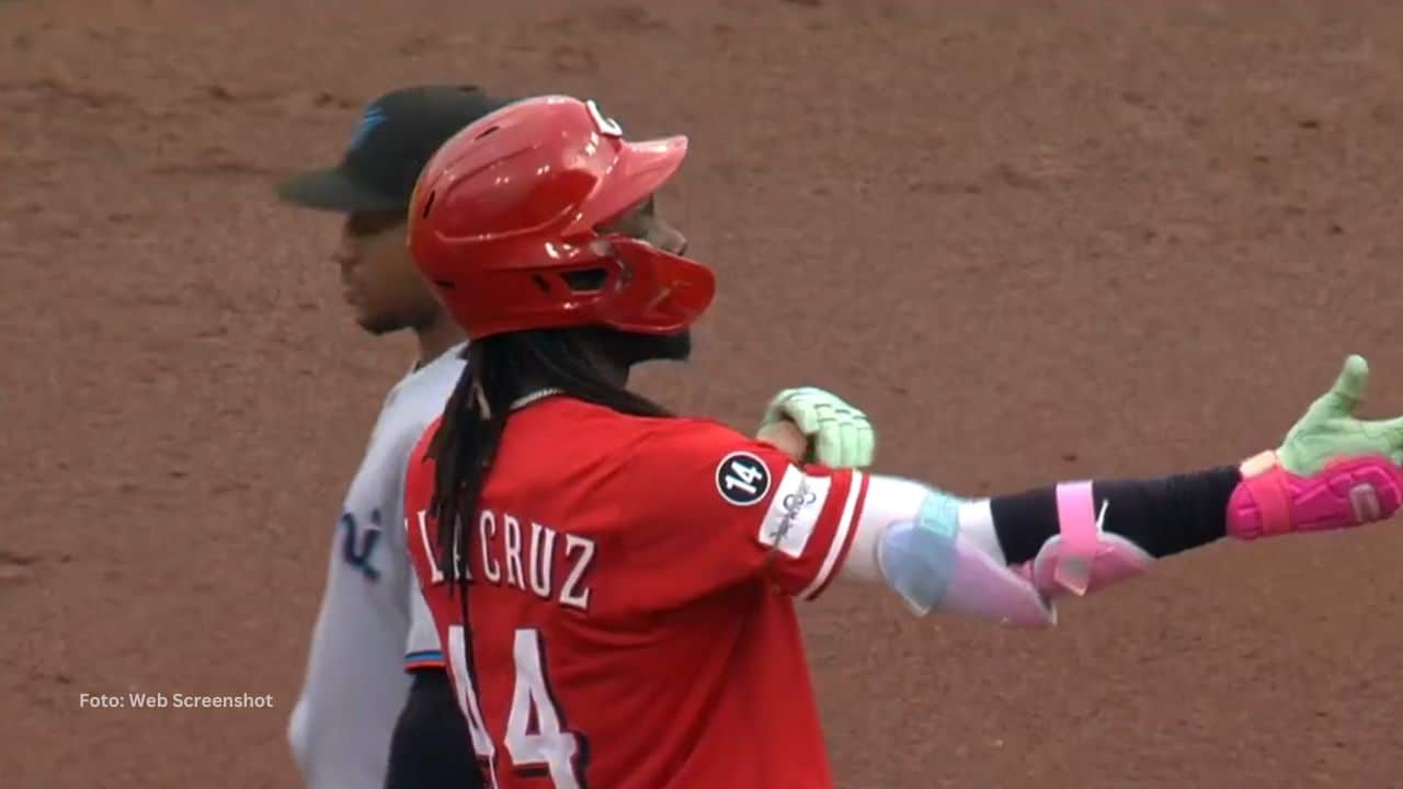 Elly De La Cruz conectó a su vez el primer extrabase de sus últimos 13 encuentros con Cincinnati Reds.
