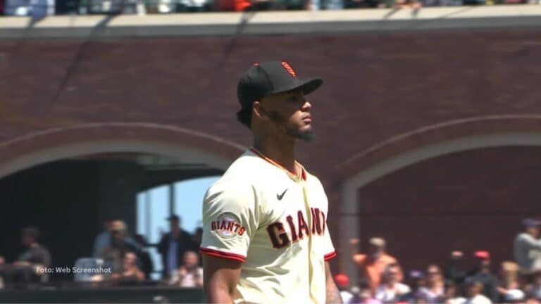 El grandesligas latino Camilo Doval se suma a un conjunto que busca afianzar las bases de su bullpen para cubrir los baches de cara a octubre.