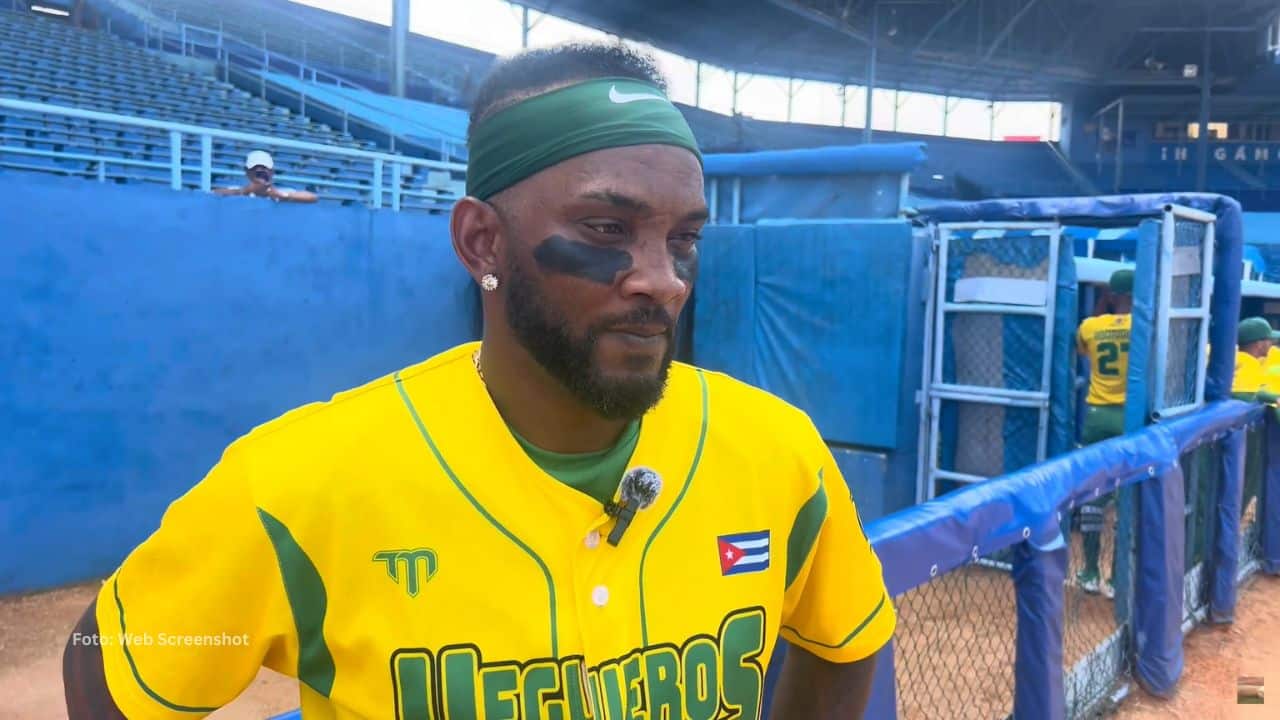 Alexei Ramírez regresó al beisbol cubano y ayudó a Pinar del Río a ser subcampeón de la 63 Serie Nacional.