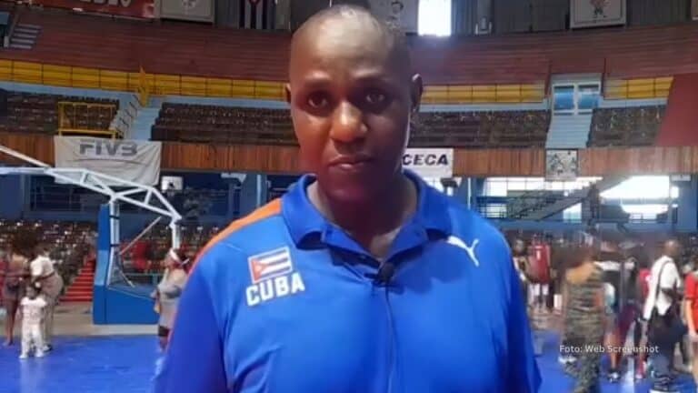 Jesus Cruz, DT de Equipo Cuba de Voleibol