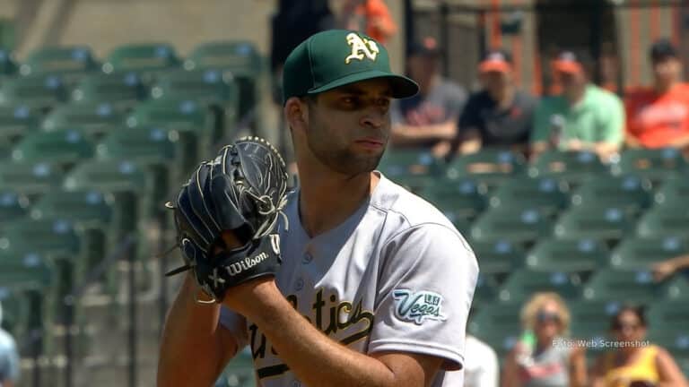 Luis Morales, Athletics