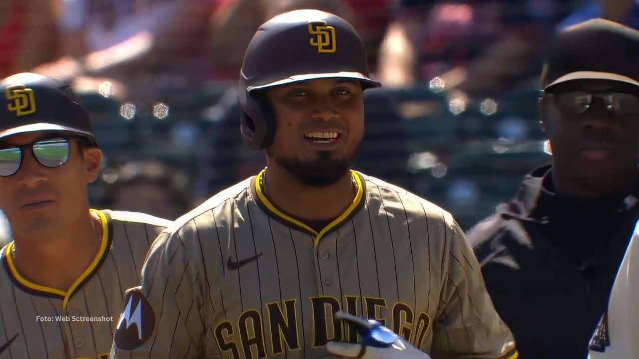 Luis Arráez llegó a 150 hits por cuarta temporada consecutiva en Grandes Ligas.