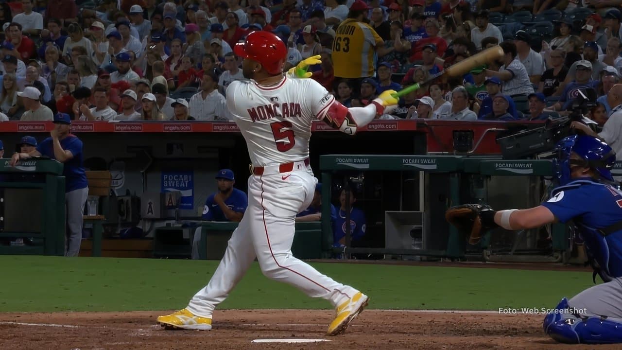 Yoan Moncada, Los Angeles Angels