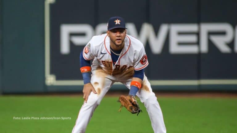 Como tercera base el cubano Yuli Gurriel participó en 92 juegos, de ellos 73 como titular.