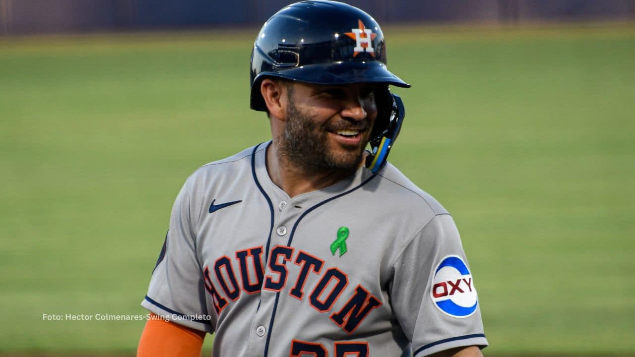 Jose Altuve llegó a 40 juegos multihits en 2025, igualando a otros tres jugadores en el 9no lugar.