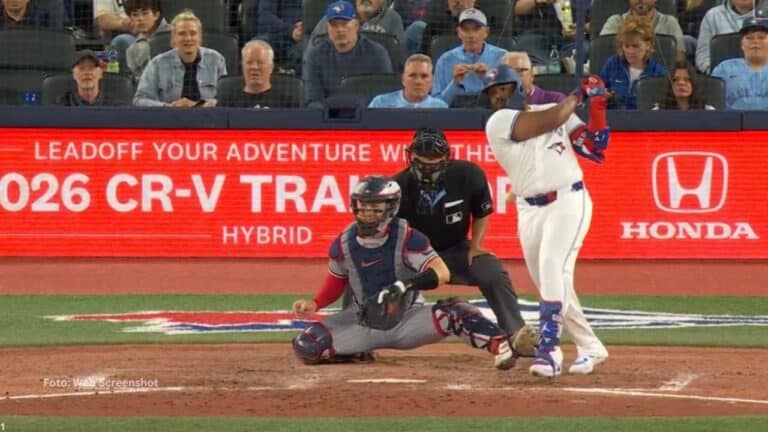 Vladimir Guerrero Jr. alcanzó importante marca ofensiva por quinto año consecutivo.