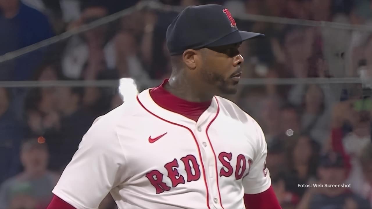 Aroldis Chapman en un juego con Boston Red Sox