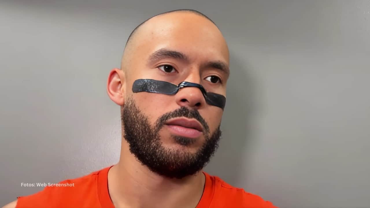 Carlos Correa en una entrevista tras juego con Houston Astros