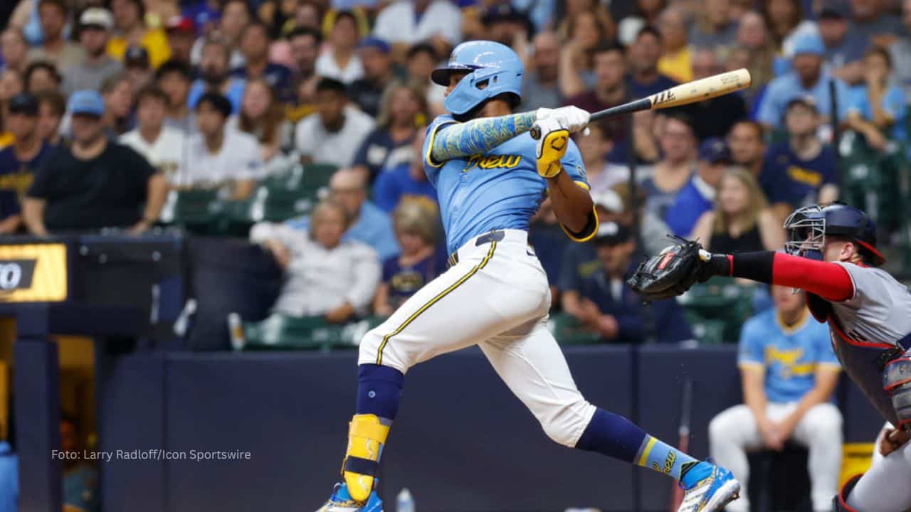 Jackson Chourio también igualó el record absoluto en MLB en manos de Mike Trout.