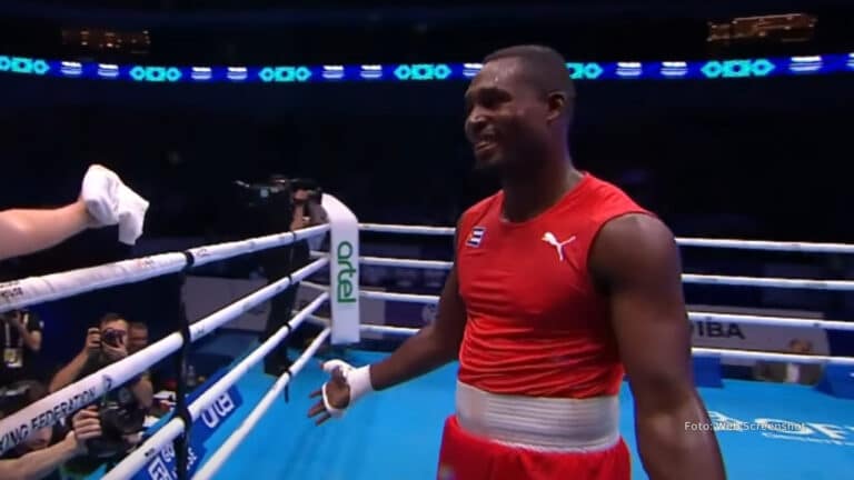 Julio César La Cruz, Mundial de Boxeo