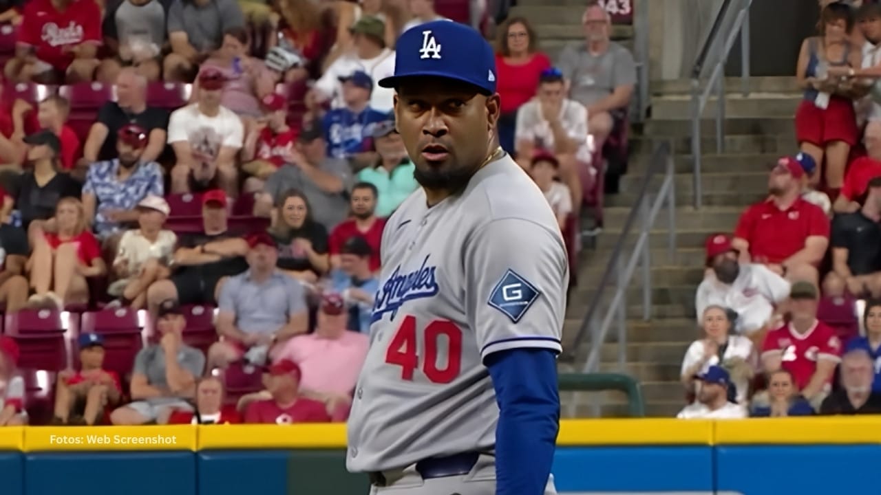 Alexis Diaz en un juego con Los Angeles Dodgers