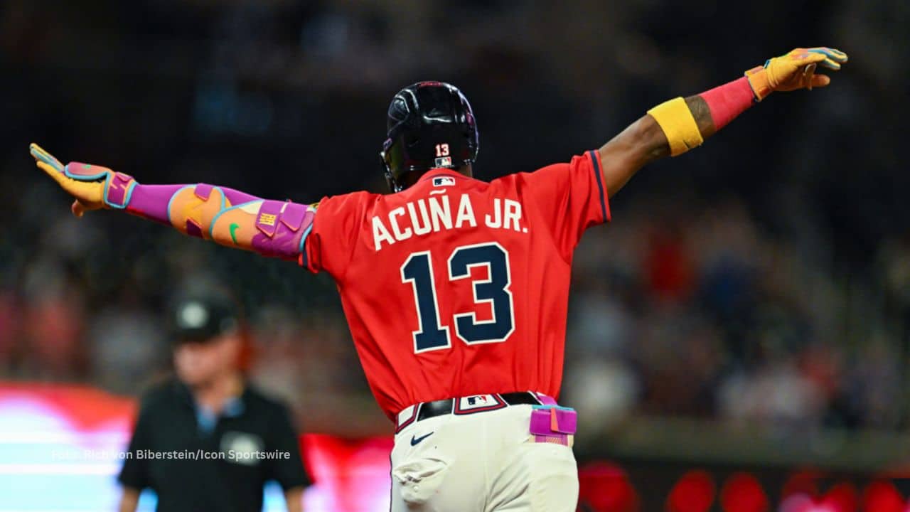 El grandesligas Ronald Acuña Jr encara un cierre de temporada donde busca seguir sumando logros personales en su palmarés. Photo: Rich von Biberstein/Icon Sportswire