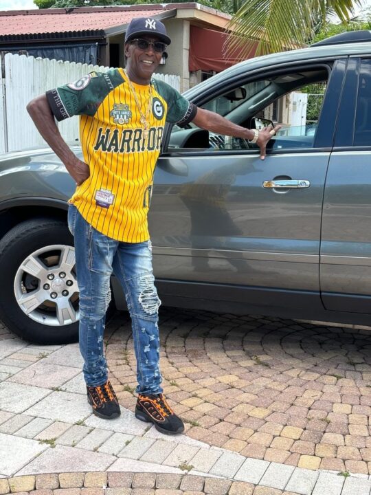 A sus 72 años Gustavo Moré vive en West Palm Beach, Florida