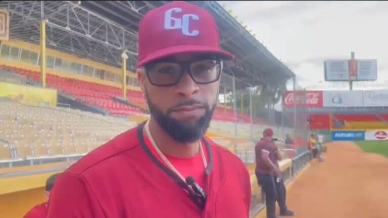 Henry Urrutia se despidió a través de un mensaje en redes sociales.