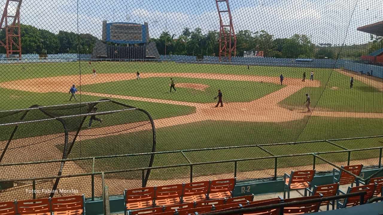 Estadio Jose Antonio Huelga de Sancti Spirítus en la 64 Serie Nacional del Beisbol Cubano