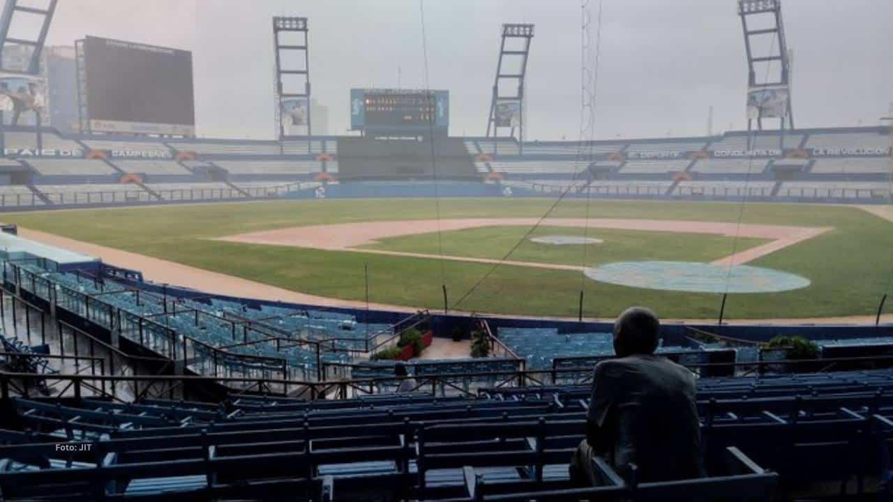 Esta jornada Melissa se convirtió en Huracán y se espera que toque tierras próximamente en una Cuba en crisis. Serie Nacional