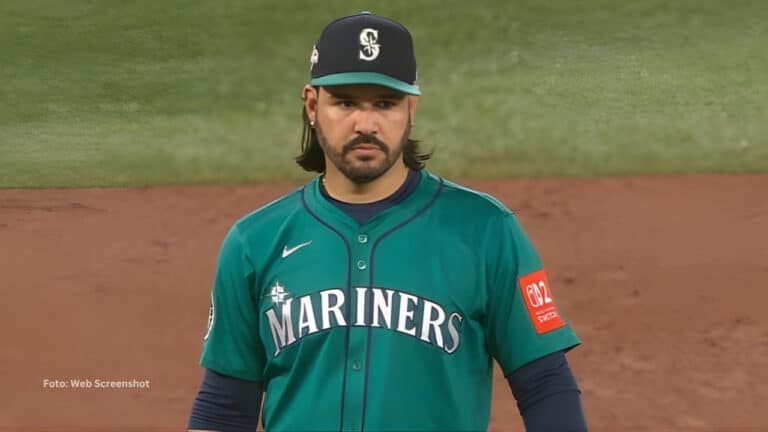 Eugenio Suarez en un juego con Seattle Mariners