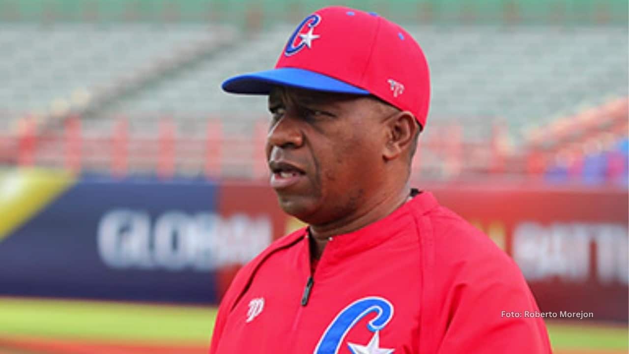 German Mesa con Equipo Cuba