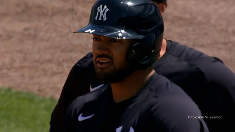 Jasson Dominguez en un juego con New York Yankees