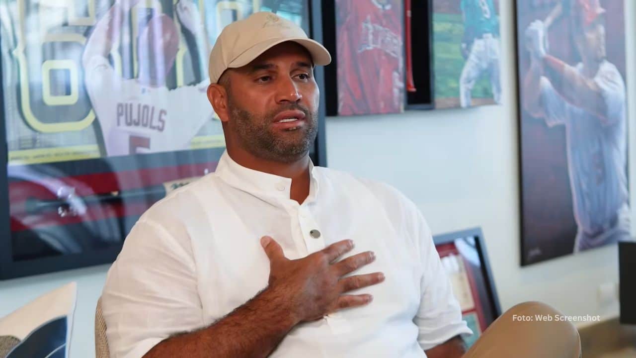 Albert Pujols sigue como candidato para dirigir en 2026, al figurar con otros dos equipos de MLB.