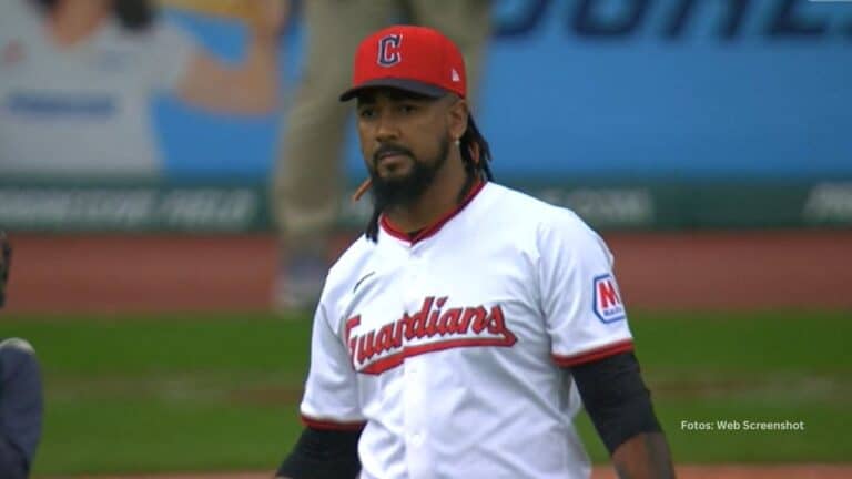 Emmanuel Clase había estado entrenando en República Dominicana, pero la LIDOM también le negó la participación.