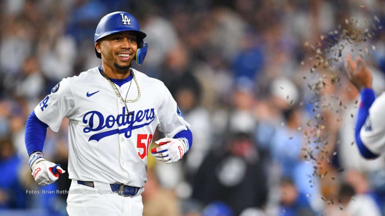 Mookie Betts se convirtió en el cuarto jugador de Los Angeles Dodgers que obtiene el Premio Roberto Clemente.