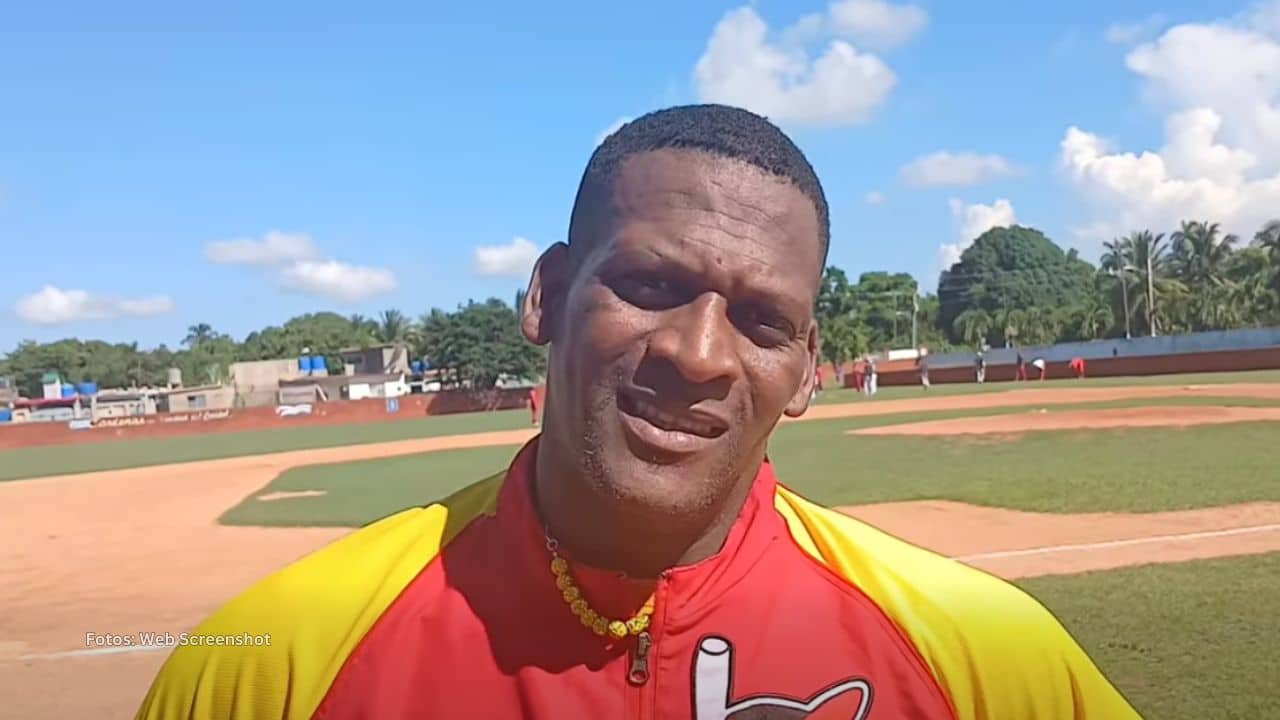 Yoennis Yera se desempeñará nuevamente con en la Liga Venezolana Béisbol tras hacerlo en la edición 2024-25.