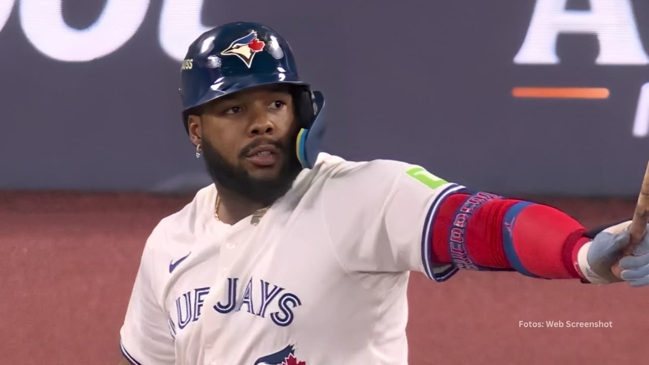 Vladimir Guerrero Jr. en un turno con Toronto Blue Jays