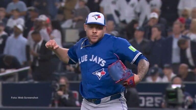 Yariel Rodríguez concluyó su andar en este choque con un boleto en 0.1 innings donde no recibió limpias ni hits.