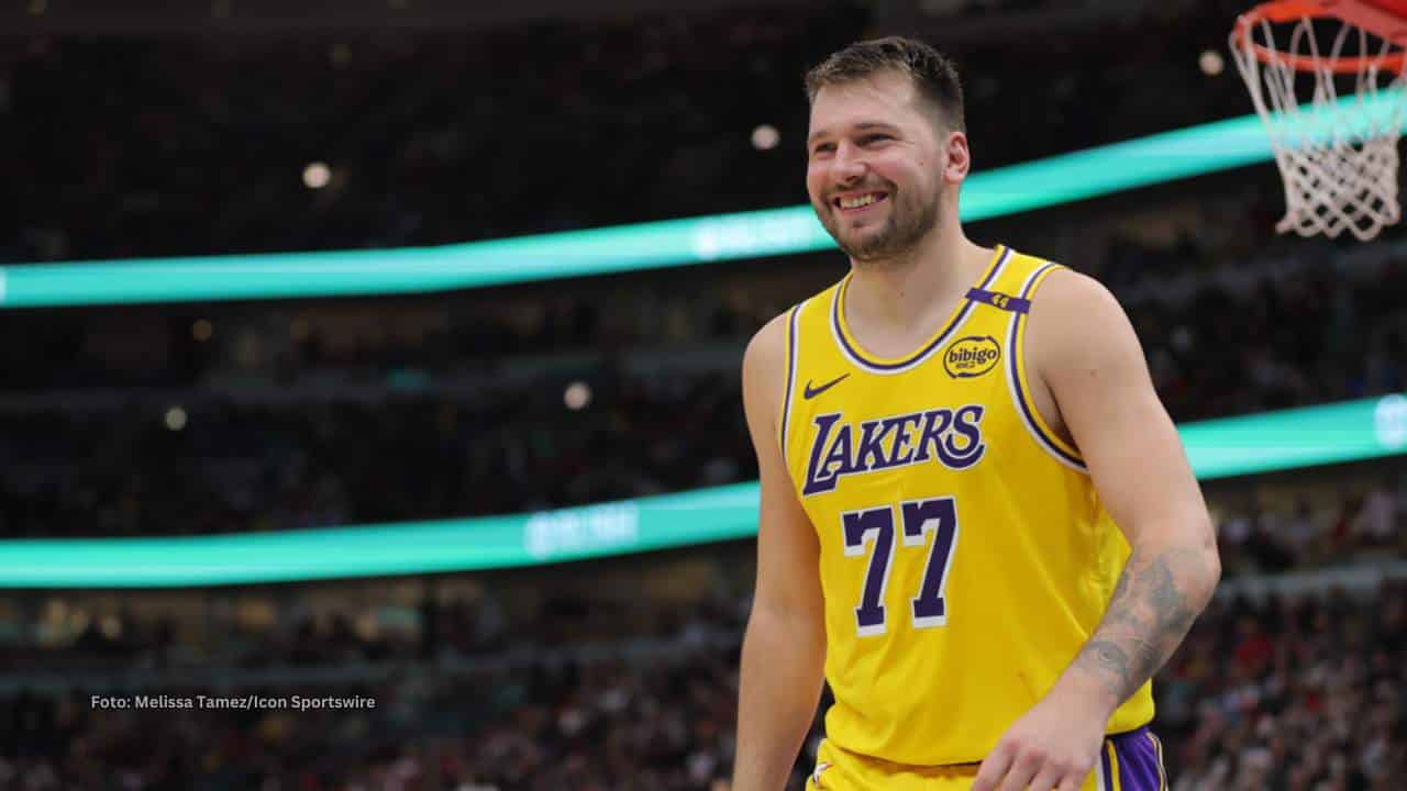 El inicio de campaña de Luka Doncic con Los Angeles Lakers ha sido un espectáculo digno de los libros de récords.