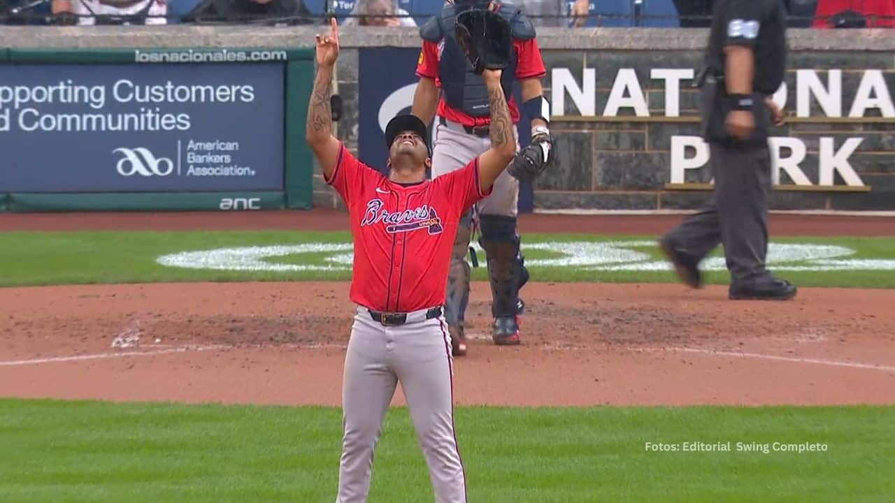 Raisel Iglesias fue el cuarto relevista mejor pagado en 2025 en todas las Grandes Ligas.