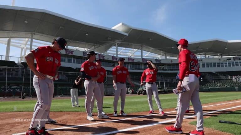 Jugadores de Boston Red Sox en una practica en el Spring Training