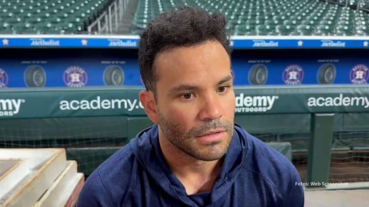 Jose Altuve en una entrevista con Houston Astros