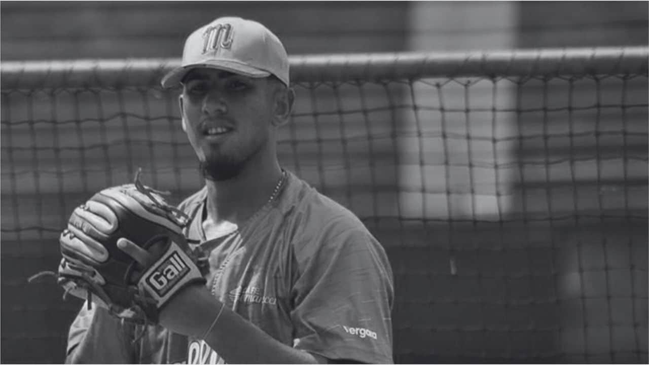El joven pelotero venezolano firmó como prospecto internacional con Milwaukee Brewers en 2016.