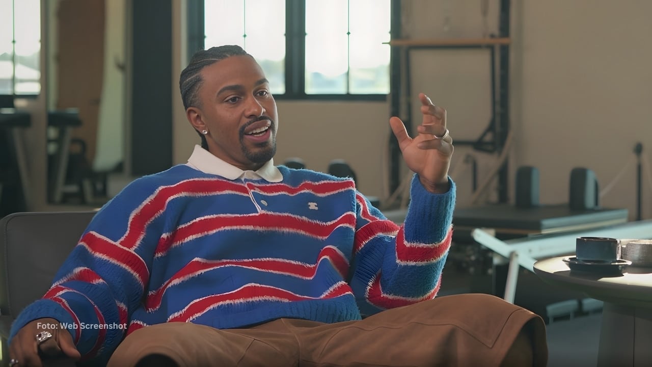 Francisco Lindor en su programa "Cafe con Lindor"