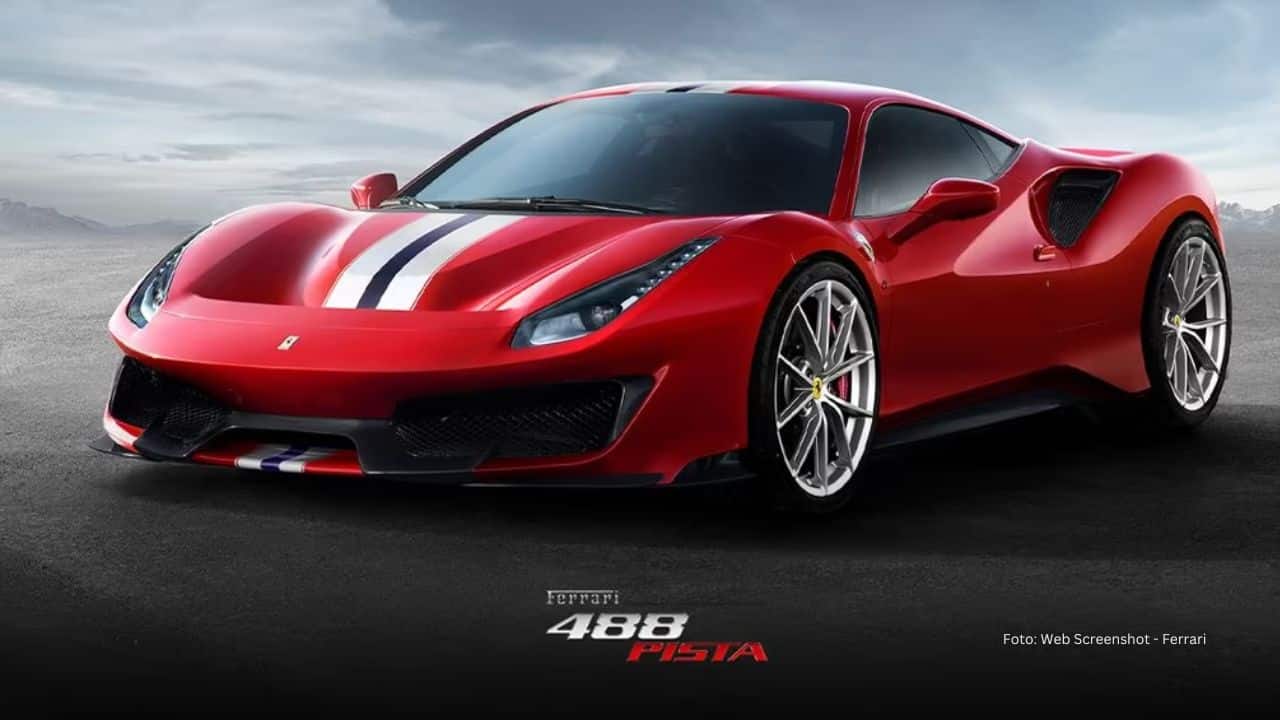 Jose Altuve Ferrari 488