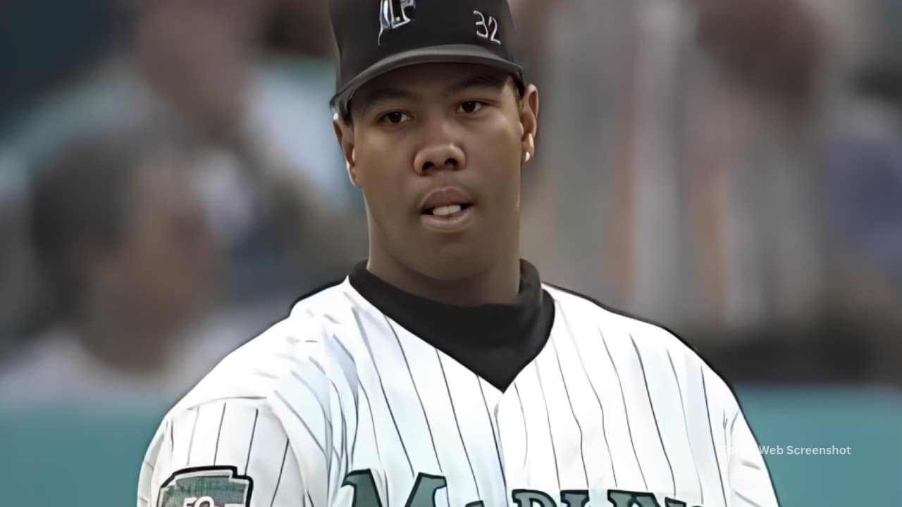 Livan Hernandez en un juego con Florida Marlins