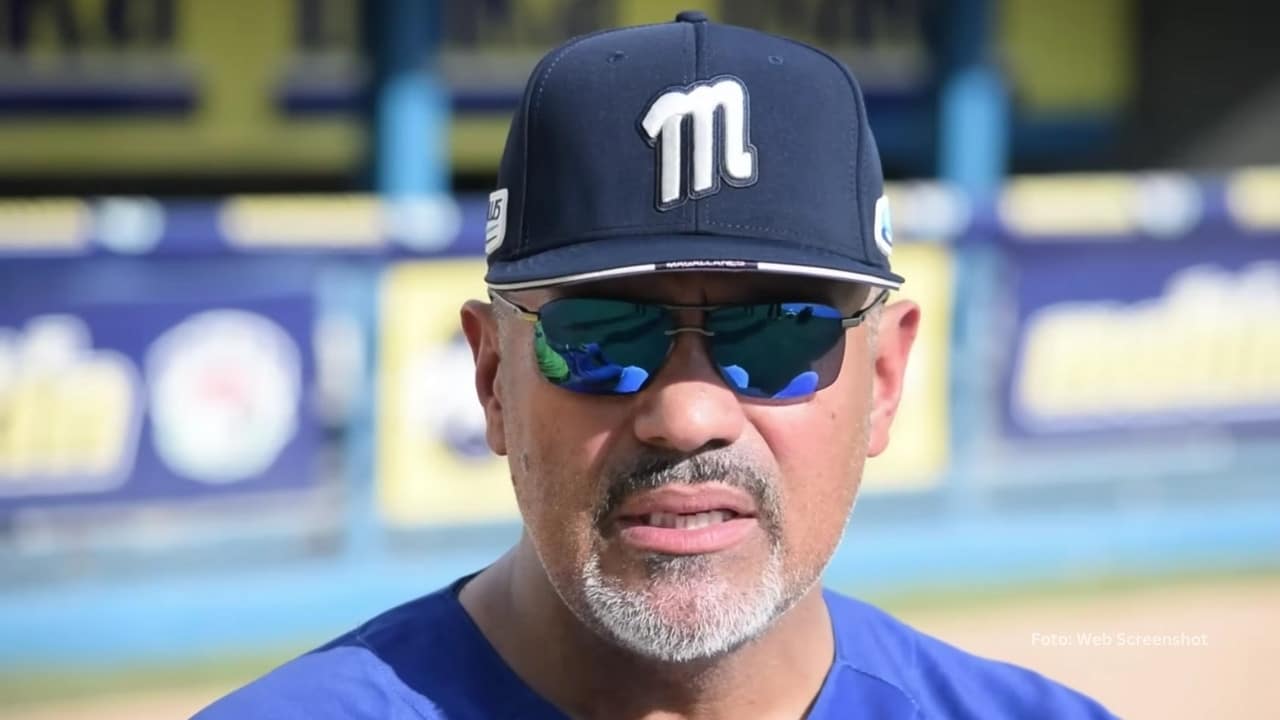 Eduardo Pérez en una entrevista con Navegantes del Magallanes