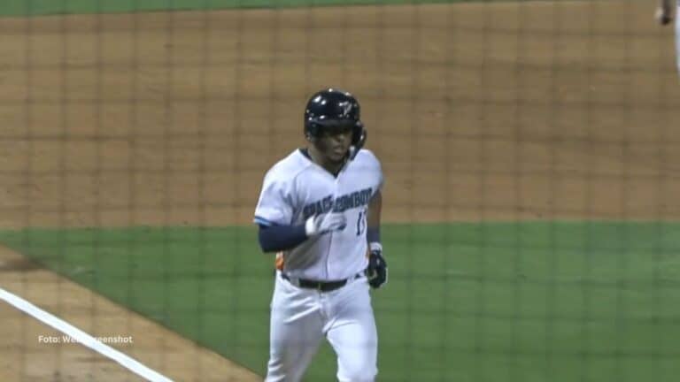 La misión del pelotero cubano Pedro León es plasmar su nombre en el roster de 26 del equipo para el Opening Day.