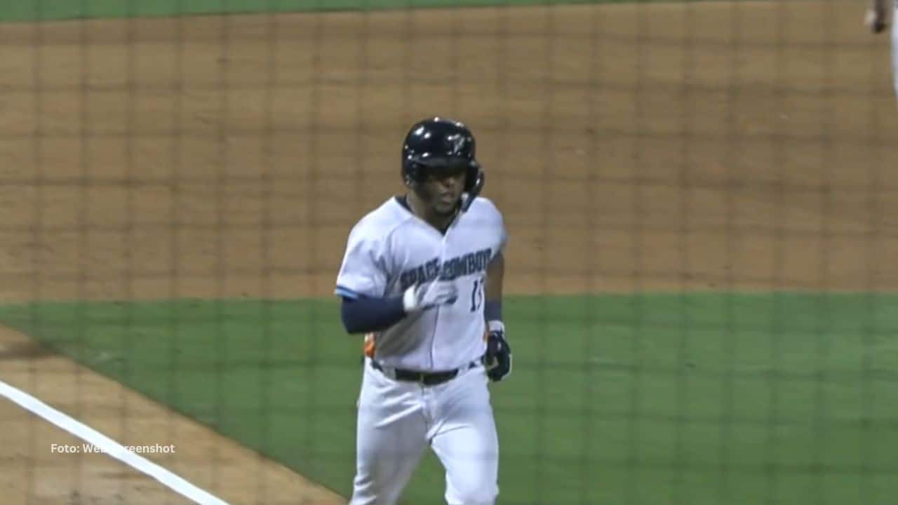 La misión del pelotero cubano Pedro León es plasmar su nombre en el roster de 26 del equipo para el Opening Day.