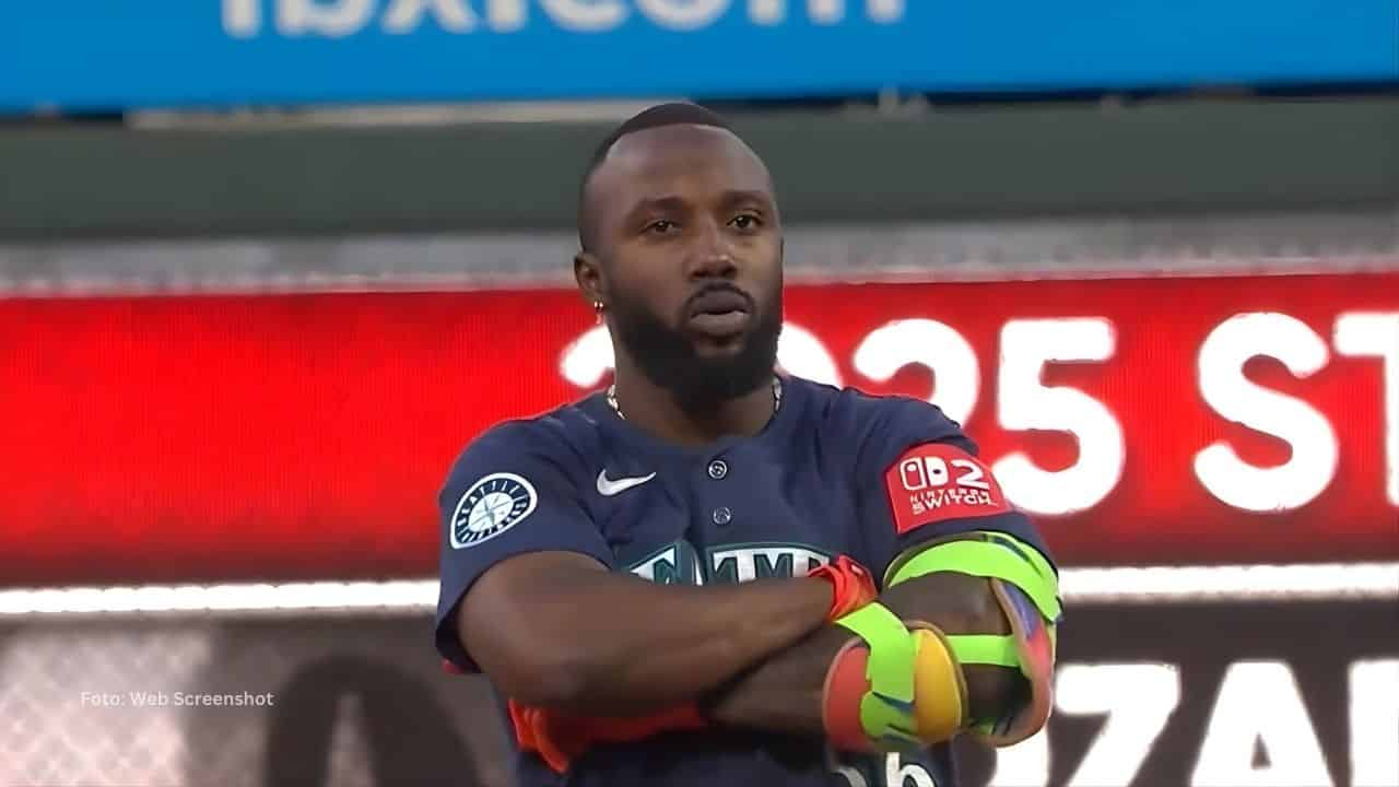 Randy Arozarena en un juego con Seattle Mariners
