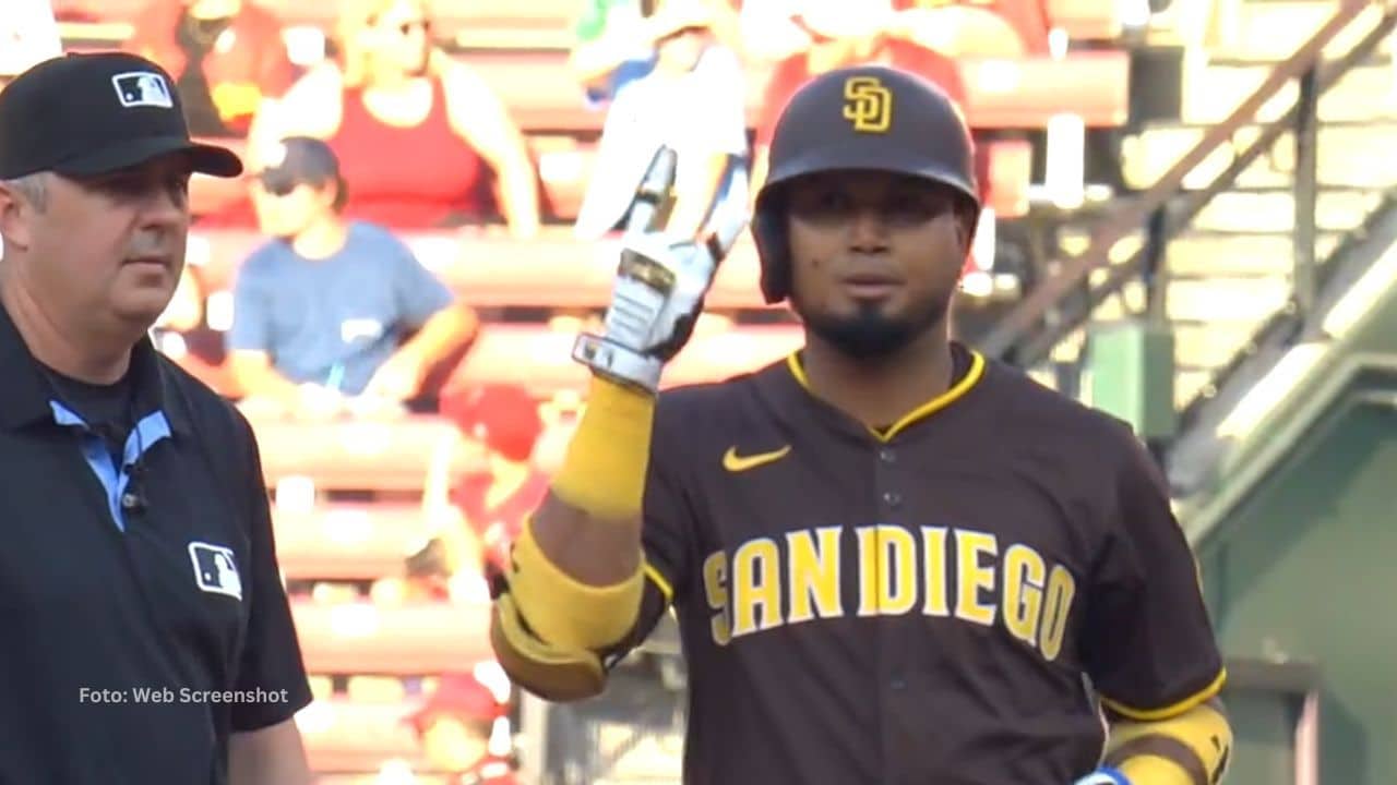 Aunque no ganó el título de bateo en la temporada pasada, Luis Arráez lideró a los bates de San Diego en promedio.