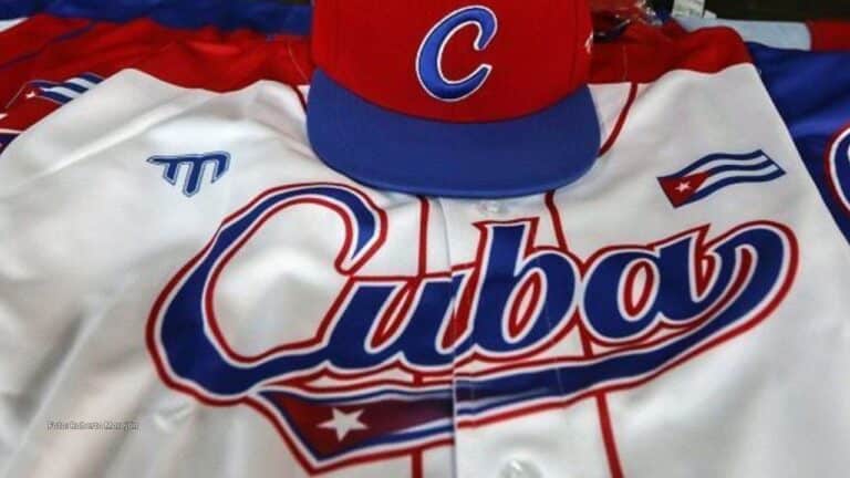 Uniforme de Equipo Cuba para Copa América de Beisbol